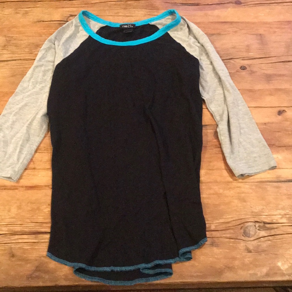 3/4 sleeve baseball tee